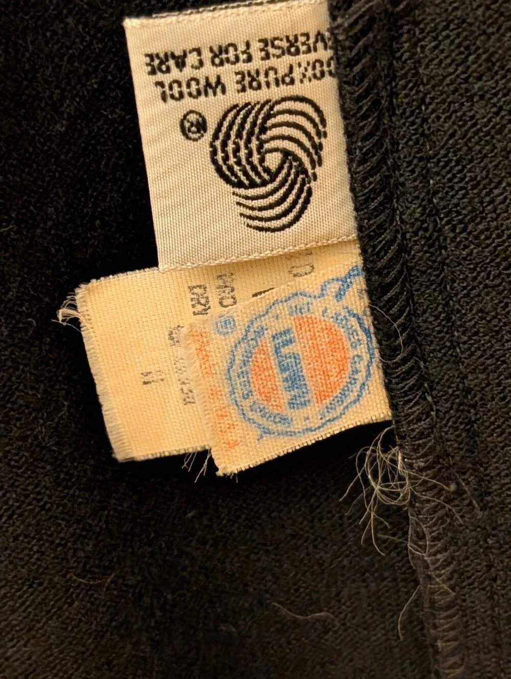 Vintage Union Made 100% Merino Wool Cardigan Sweater Black V-Neck USA 6 FLAW